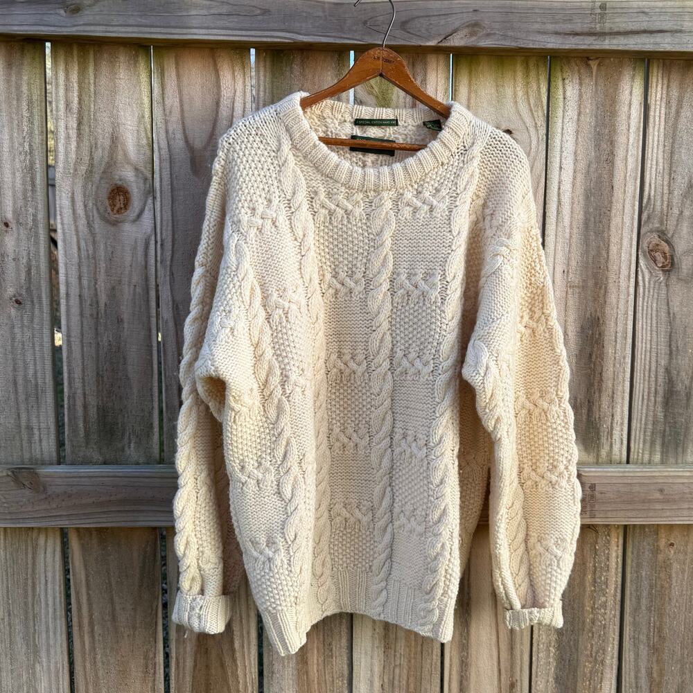 Vintage Chunky Cable Knit Wool Sweater Cream Ivory Oversized Fisherman Style L